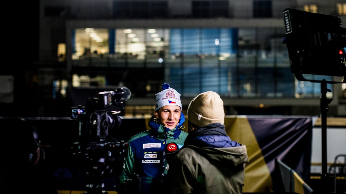 Za sedm minut z domu na mistrovství světa. Splněný sen, září český biatlonista Mareček