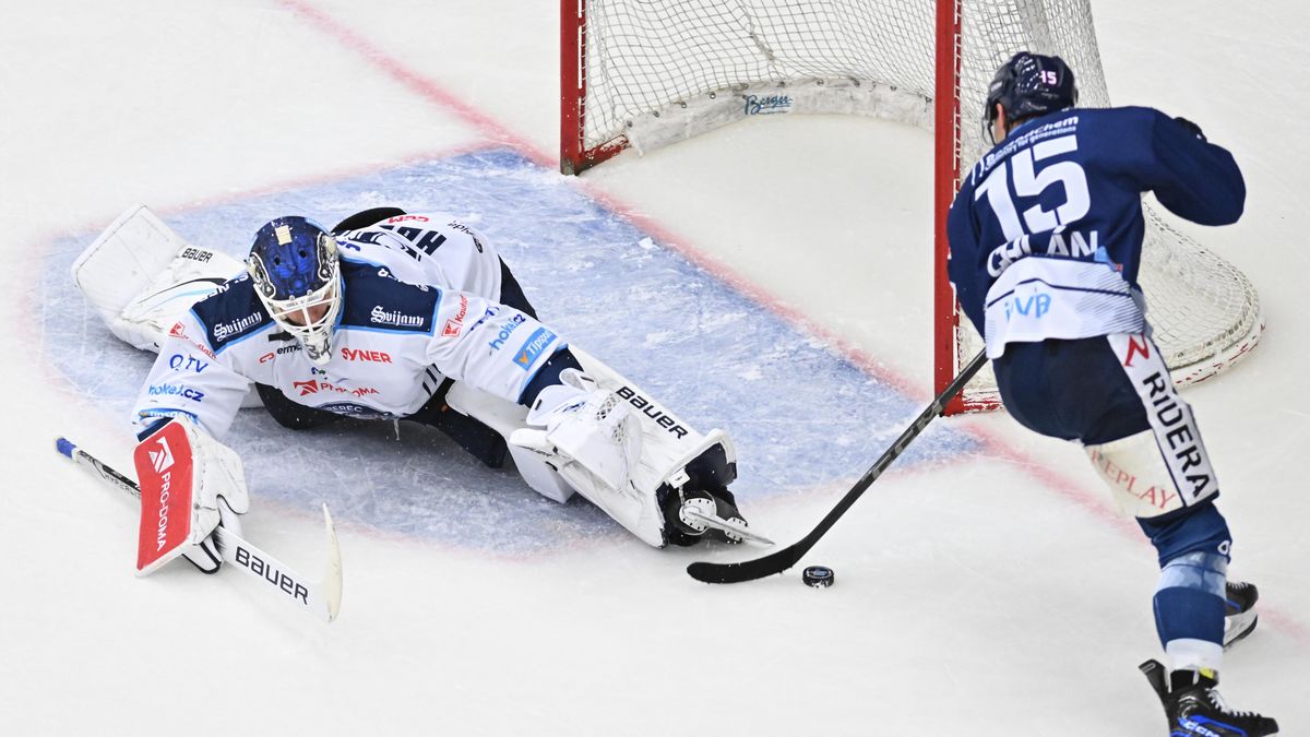 Hororová třetina a fiasko. Nakřápli jsme si pocit z celé sezony, řekl Pešán po kolapsu v závěru