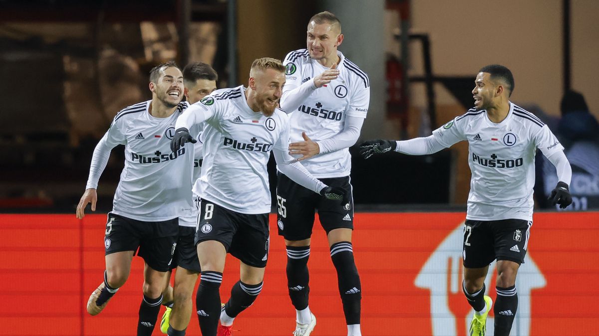 Pekhart nezabránil porážce Legie Varšava v norském Molde
