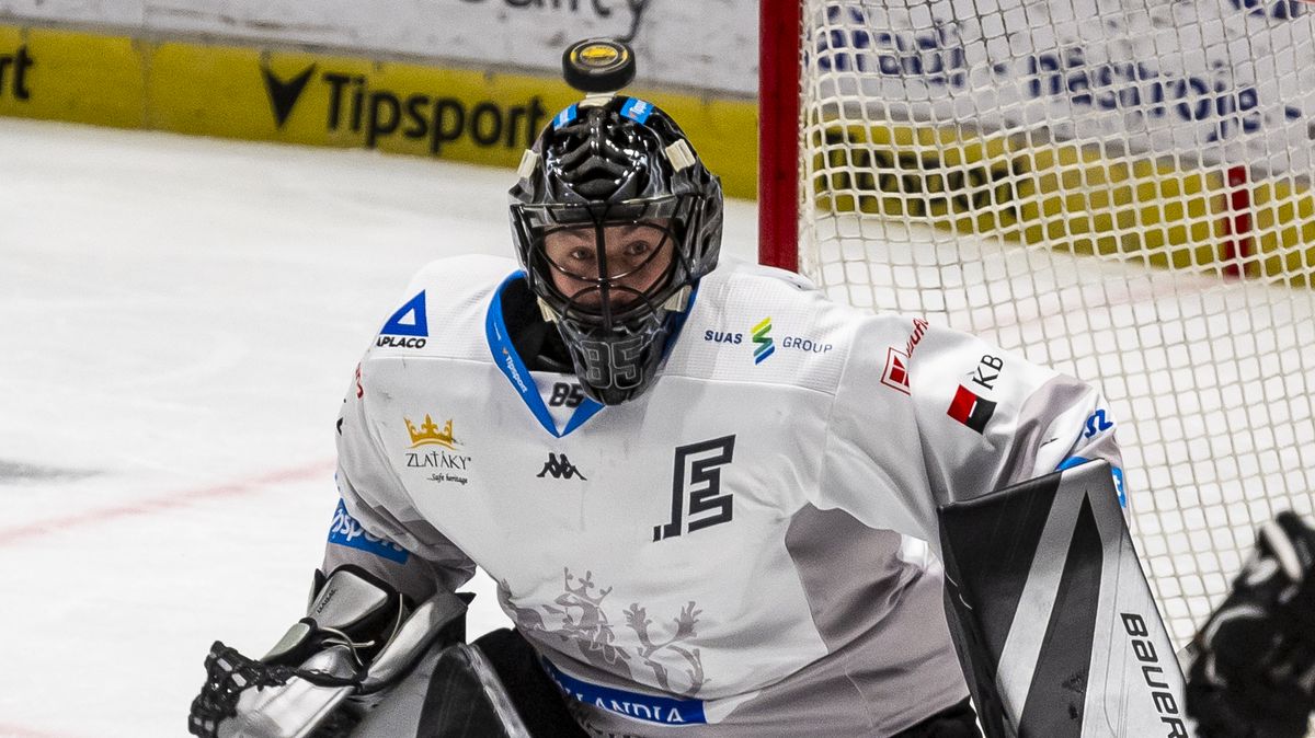 Brankář Habal zůstane v Karlových Varech i v příští extraligové sezoně