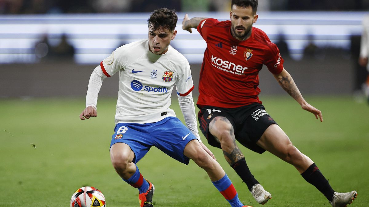 Fotbalisté Barcelony si po roce opět zahrají o španělský Superpohár s Realem