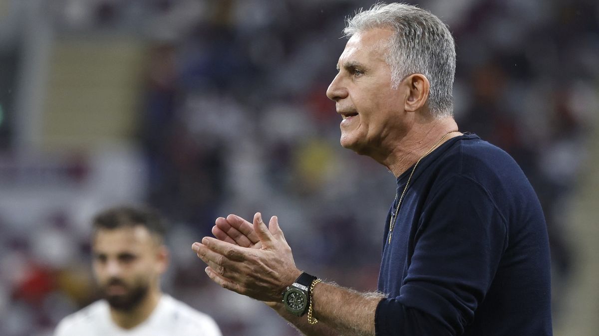 Trenér Queiroz skončil měsíc před obhajobou asijského titulu u fotbalistů Kataru