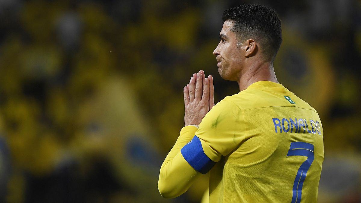 Ronaldo brutálně selhal, z pár kroků netrefil prázdnou bránu