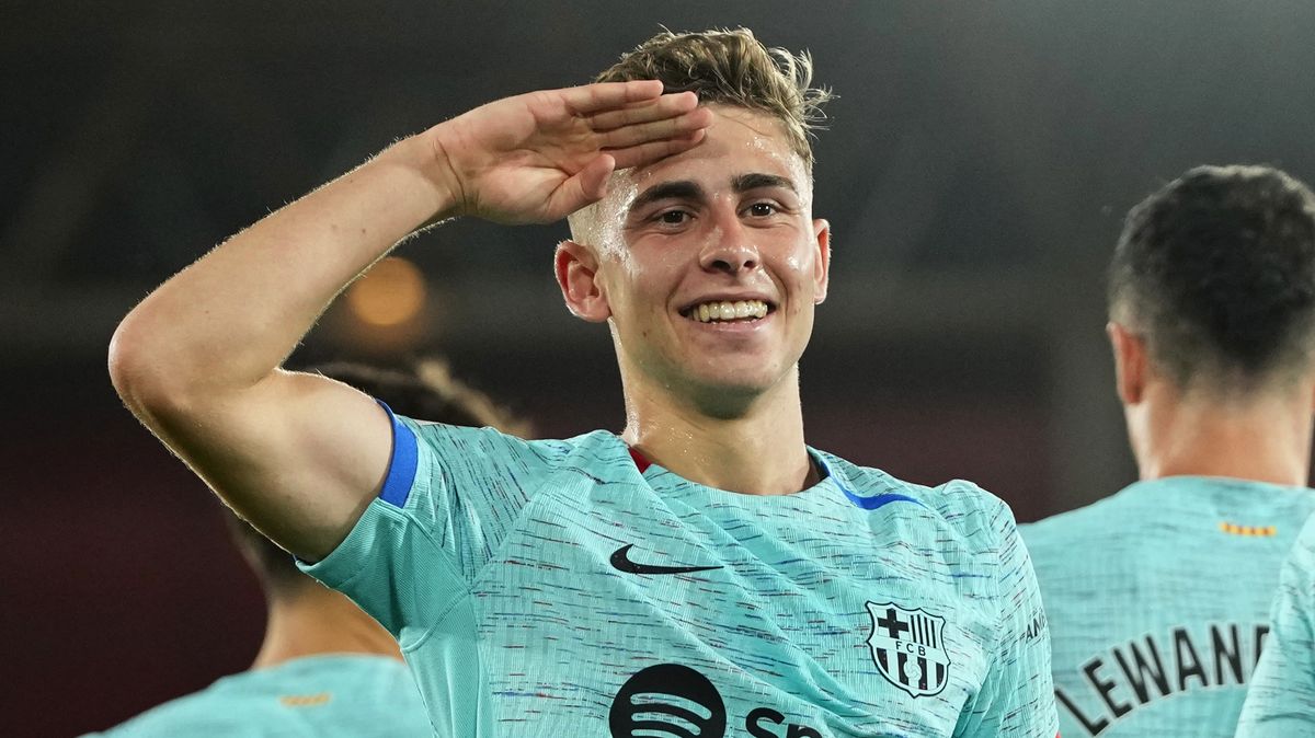Fotbalisté Barcelony si upevnili druhé místo v La Lize