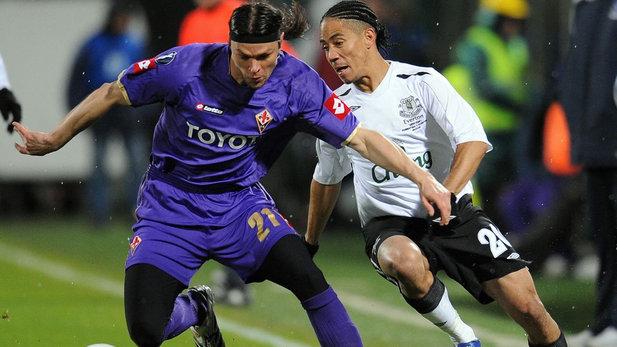 Ujfaluši je naše legenda! Bývalého reprezentačního stopera ve Florencii zbožňují