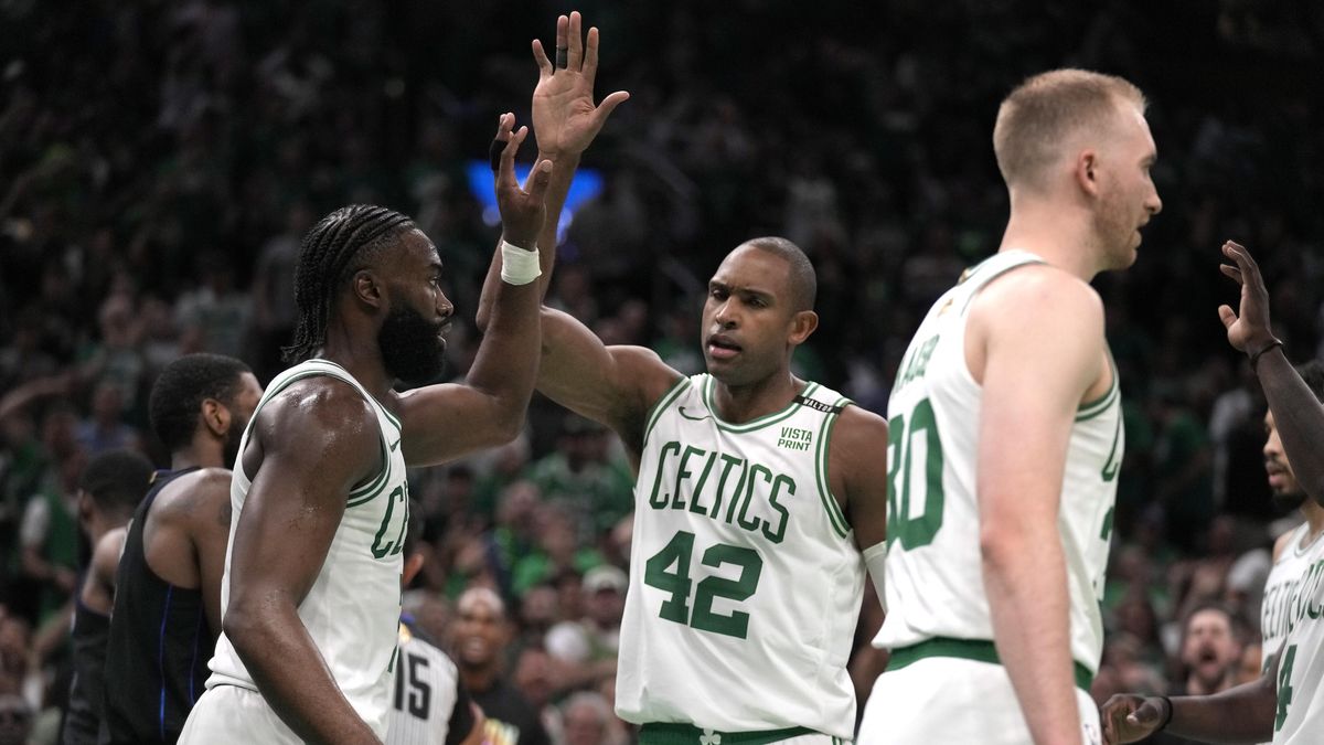 Boston vstoupil do finále NBA jasnou výhrou nad Dallasem