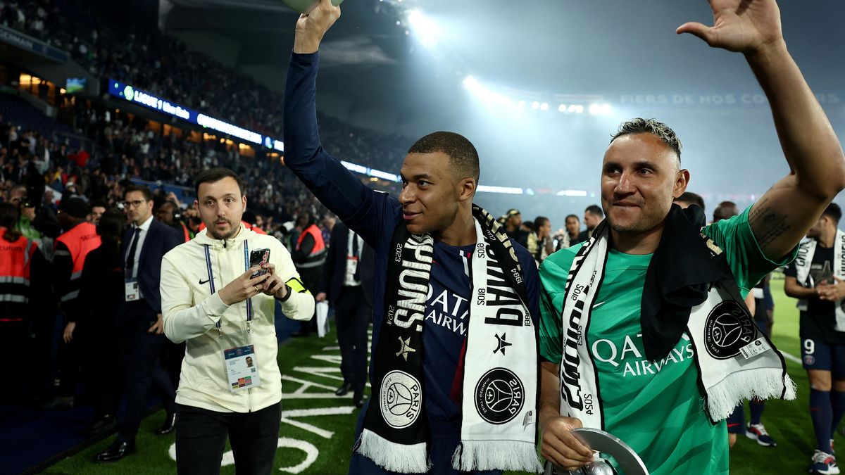 Brankář Navas se rozloučil s fotbalovou reprezentací Kostariky