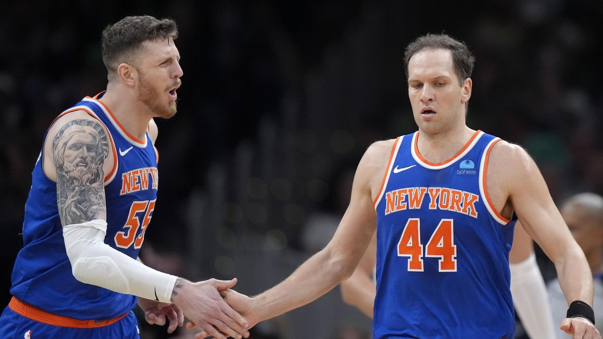 New York zdolal v NBA Boston a drží naději na druhé místo v konferenci