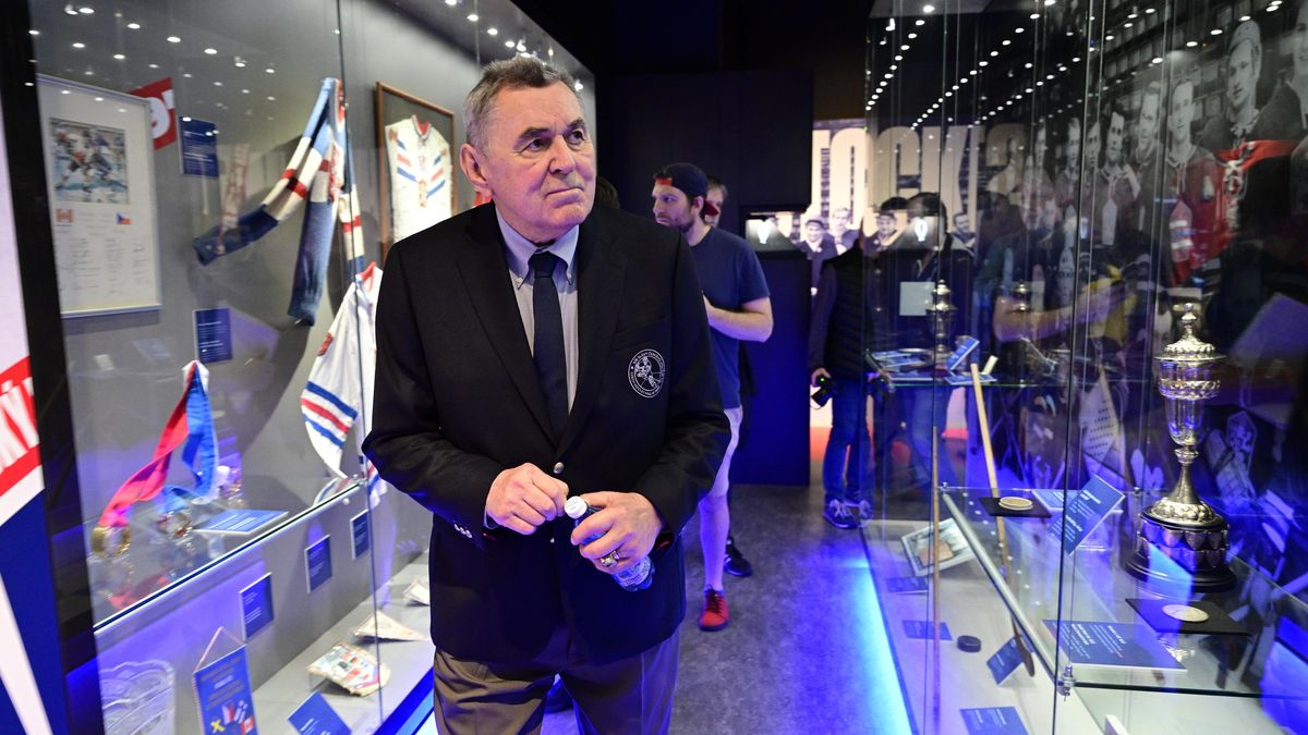 Legenda Nedomanský: Rusové mi nechybí, i v NHL je měli suspendovat