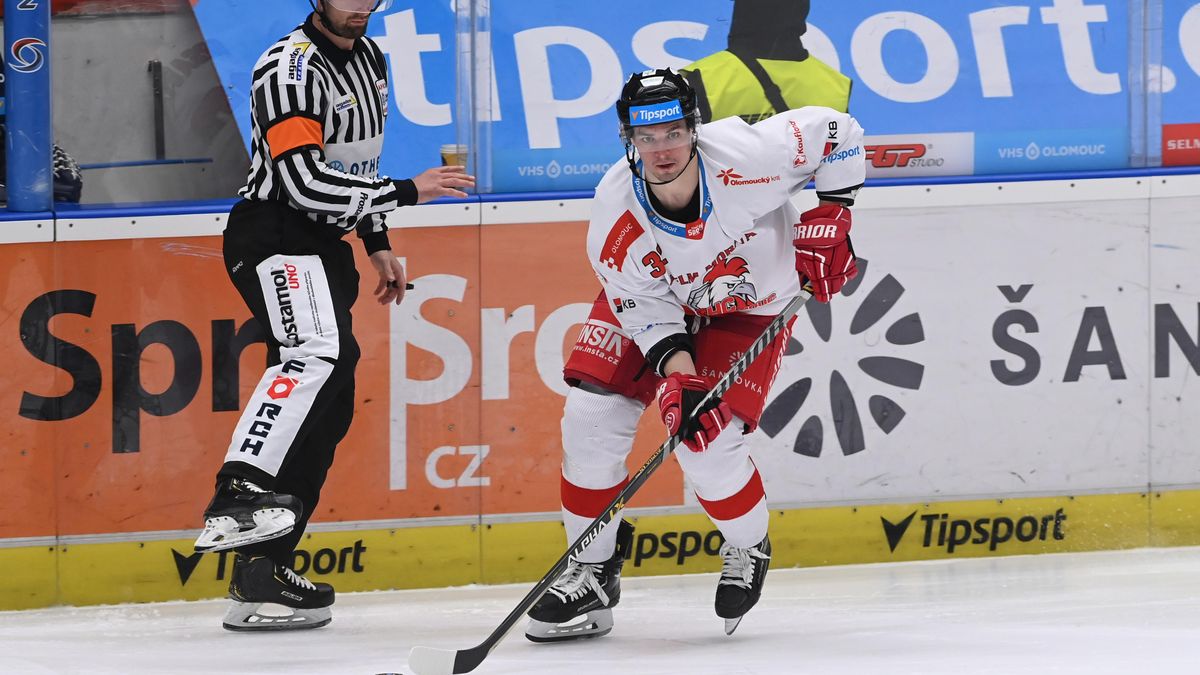 Náš přístup nechápu. Takhle z play off rychle vystřelíme, varoval Orsava