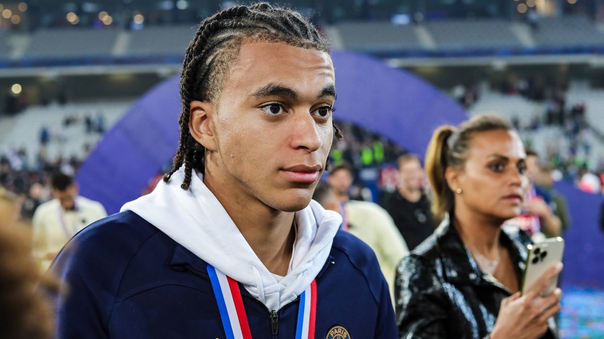 Ve stopách bratra. Mbappé mladší opouští PSG
