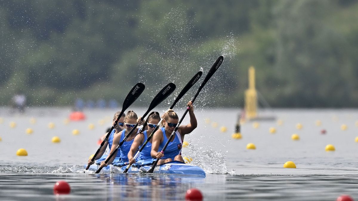 Betlachová je mistryní světa v rychlostní kanoistice v kategorii do 23 let