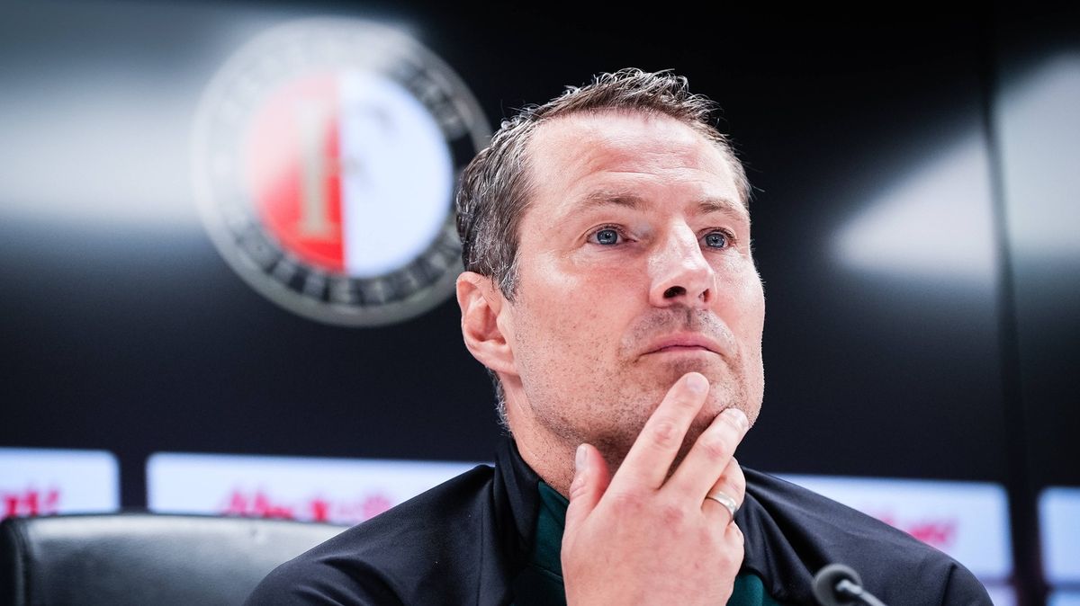 Začal omluvou, básnil o Spartě. Priske poprvé řečnil jako trenér Feyenoordu