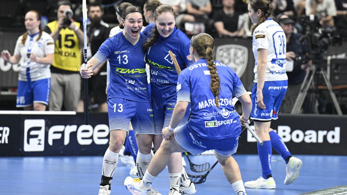 Florbalistky Vítkovic vyhrály nad Chodovem a získaly osmý titul