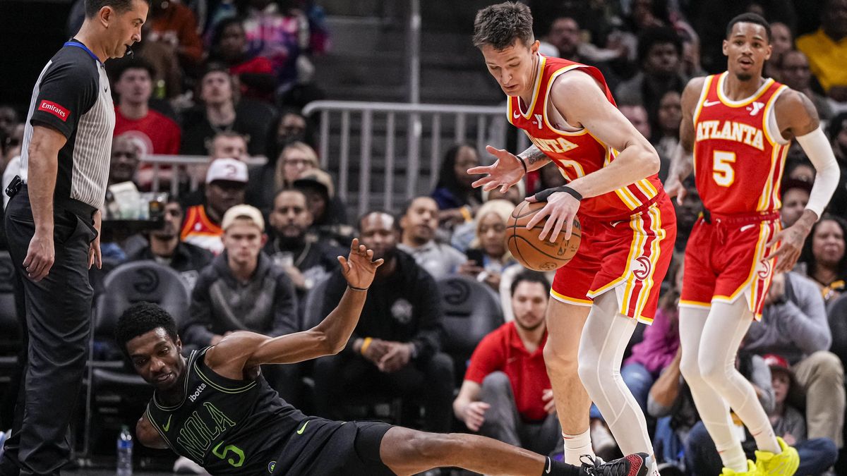 Krejčí opět byl v základní sestavě Atlanty, trojkou zmírnil prohru s New Orleans