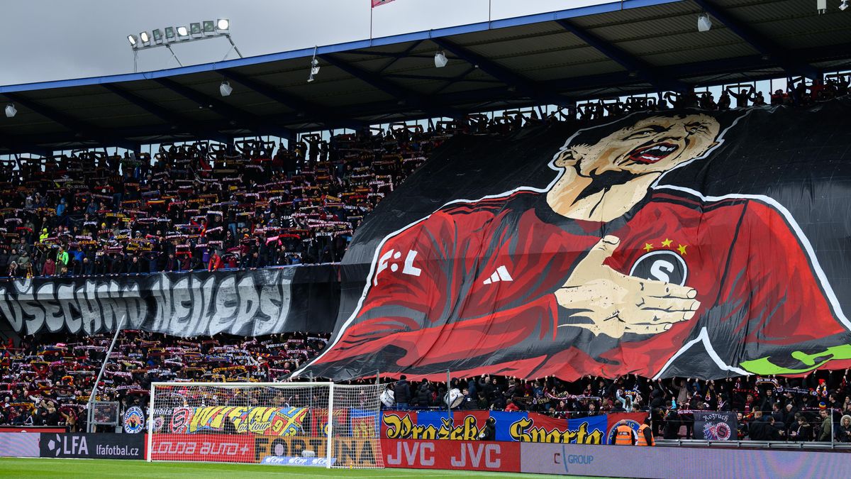 Krejčí slavil proti Baníku narozeniny: choreo, vlastňák, výhra a husina