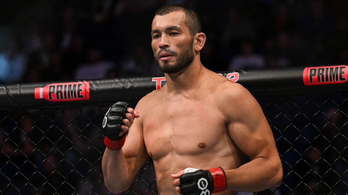 Muradov stále bez angažmá. Uvažuje nad Oktagonem, ale i Asií