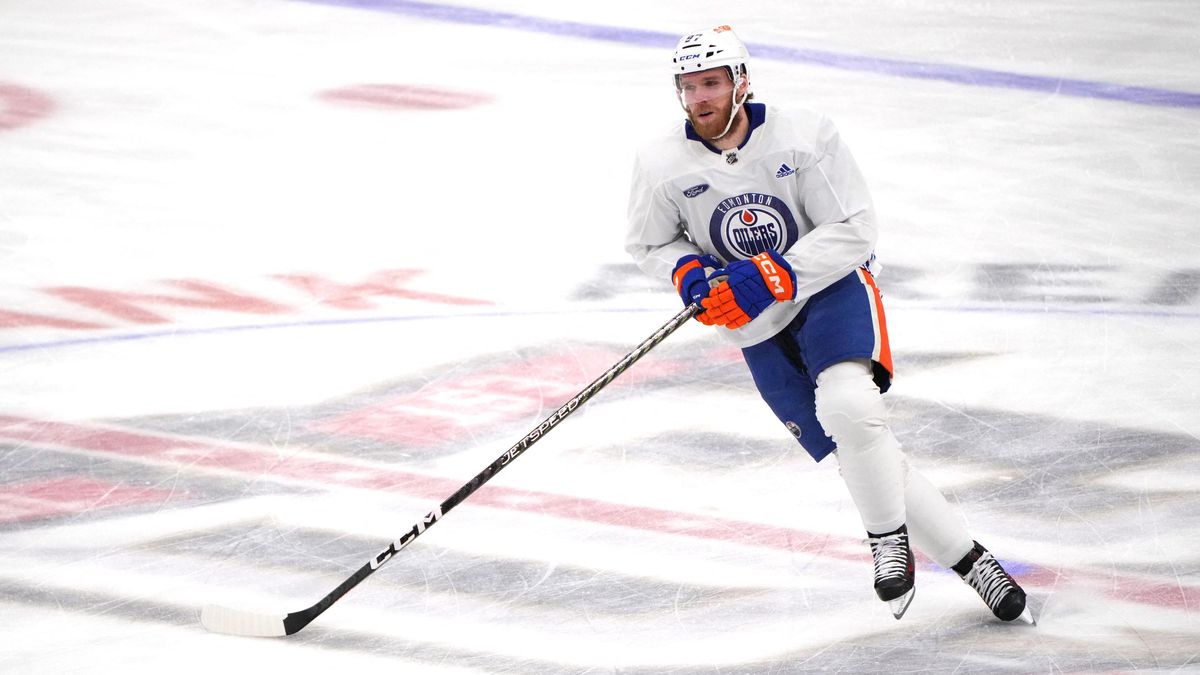 Čtyři výhry od Stanley Cupu. Florida věří, že má kladivo na McDavida