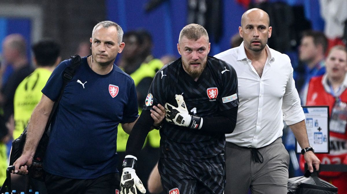 Staněk šokoval oholenou tváří a hlásí: Vrátím se až s plnovousem