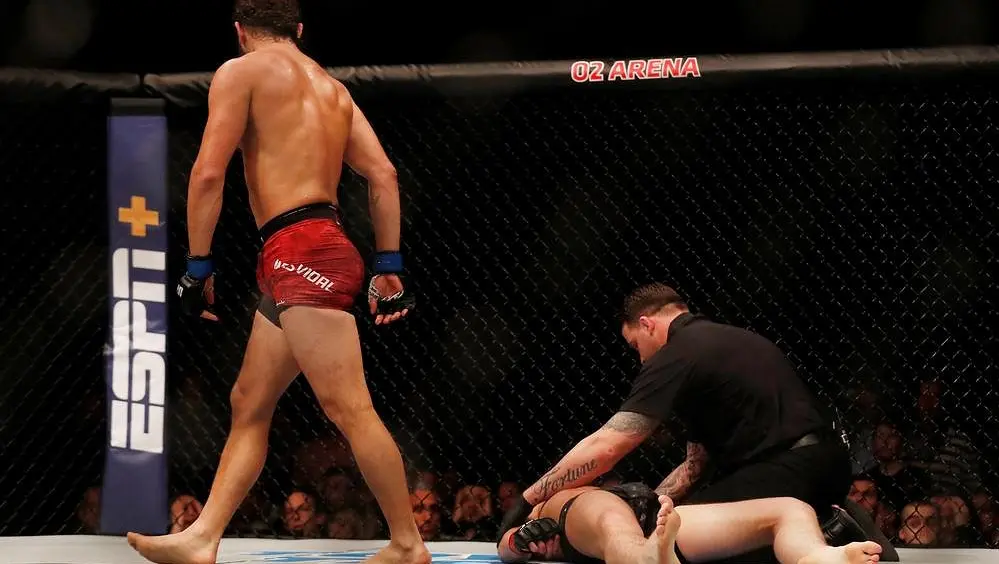 Jorge Masvidal backstage