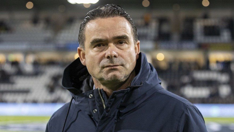Overmars kvůli trestu za sexuální obtěžování přišel i o místo v Antverpách