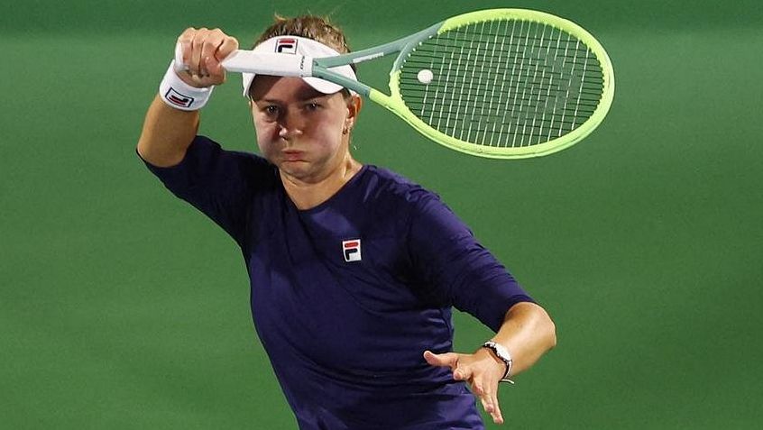 TENIS ONLINE: Krejčíková si v Dubaji zahraje o titul se světovou jedničkou Šwiatekovou