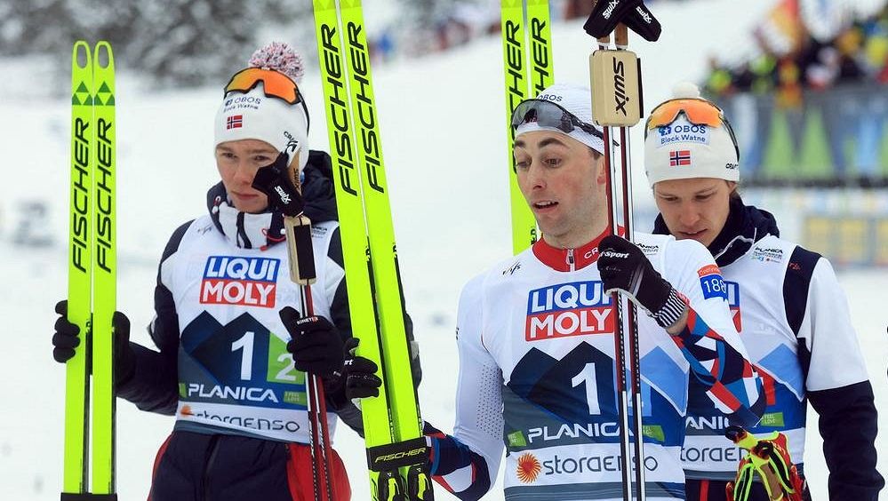 Norští sdruženáři vyhráli potřetí v řadě na MS závod družstev, Češi byli devátí