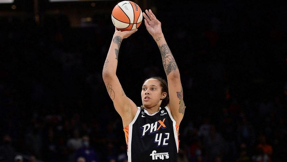 Basketbalistka Grinerová podepsala roční smlouvu s Phoenixem