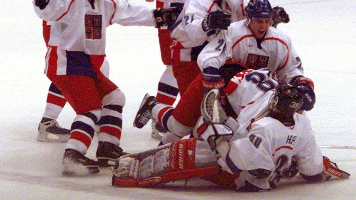 Odvážné legendy! Kdyby nás s Haškem zabásli, hrozil by prokurátor a z NHL nebylo nic, líčí obránce