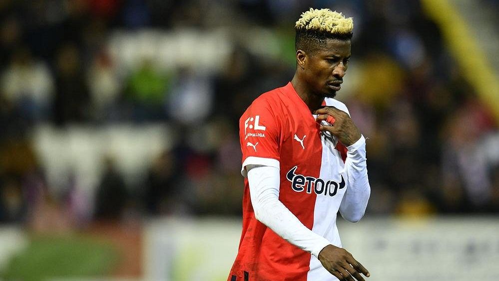 Změna. Slavia stáhla žádost o odpuštění zbytku trestu pro Olayinku