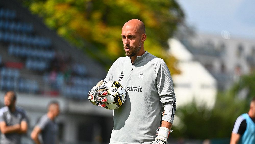 Křížkovo semifinále po 16 letech: tehdy chytal, teď cepuje brankáře Dynama. Spartu už musí někdo porazit, říká