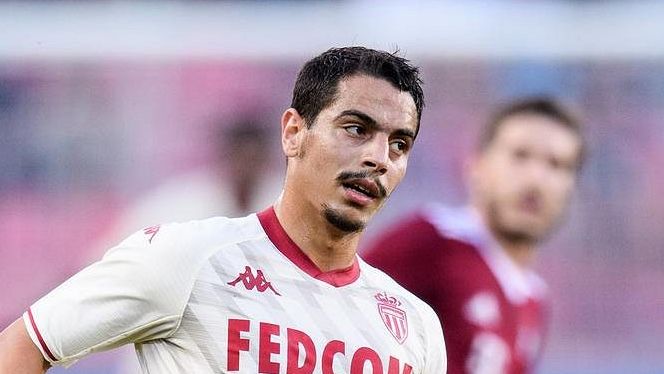 Fotbalista Ben Yedder dostal za daňové prohřešky podmínku a pokutu