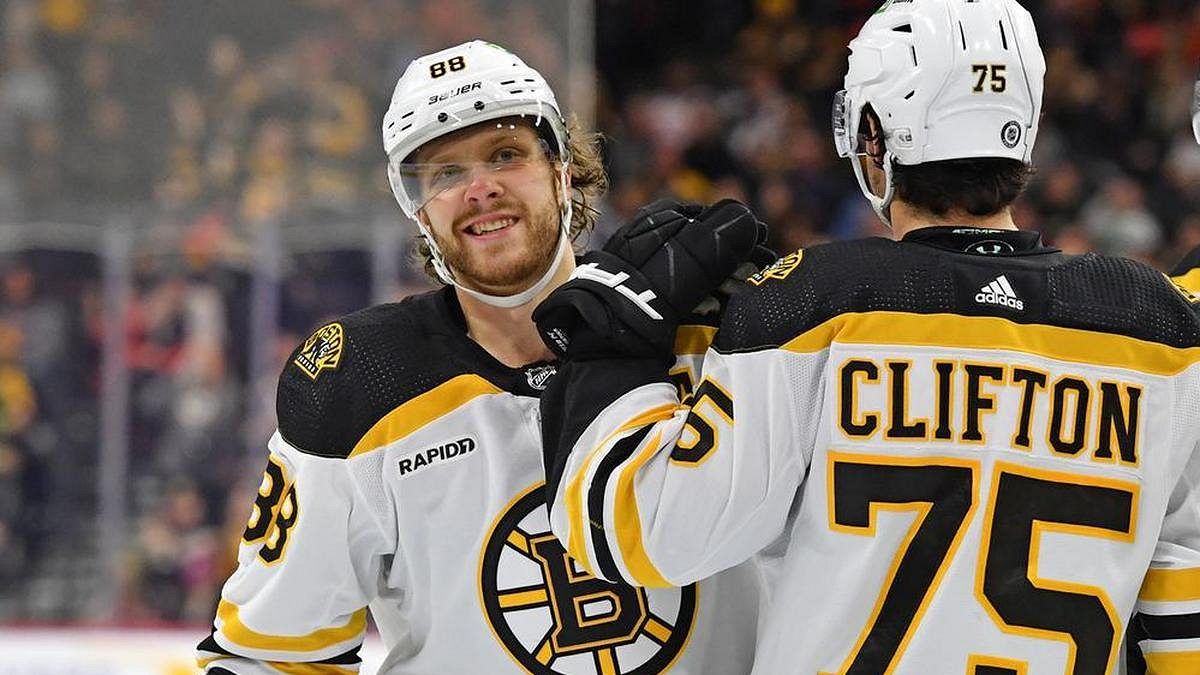 Eliáš přeje Devils, na Stanley Cup mu ale vychází Boston. Odvážný tip má pro Pastrňáka