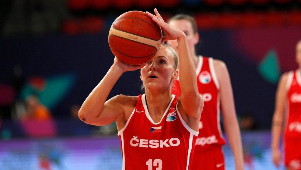 Ptáčková vykouzlila s děvčaty postup. Neuměly jsme si ani představit, že budeme sedět v letadle do Lublaně, jásá
