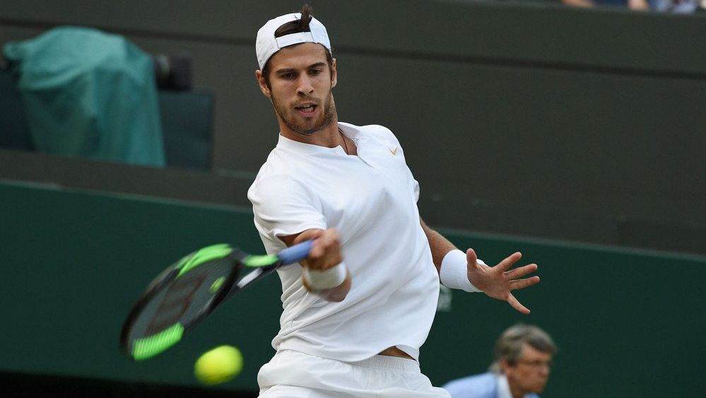 Ruský tenista Chačanov ve Wimbledonu startovat nebude