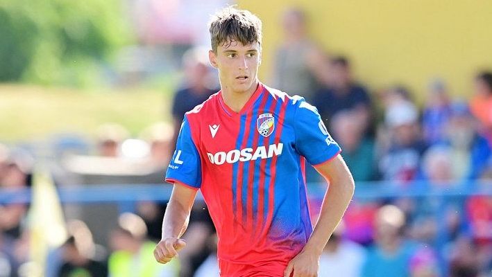 Dal gól Bayernu, teď si splnil další sen. Moc jsem si to užil, smál se po debutu plzeňský benjamínek