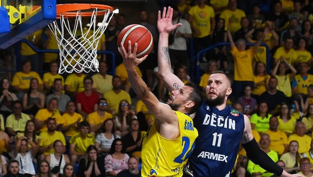 Trenér basketbalových vicemistrů Grepl prodloužil smlouvu v Děčíně