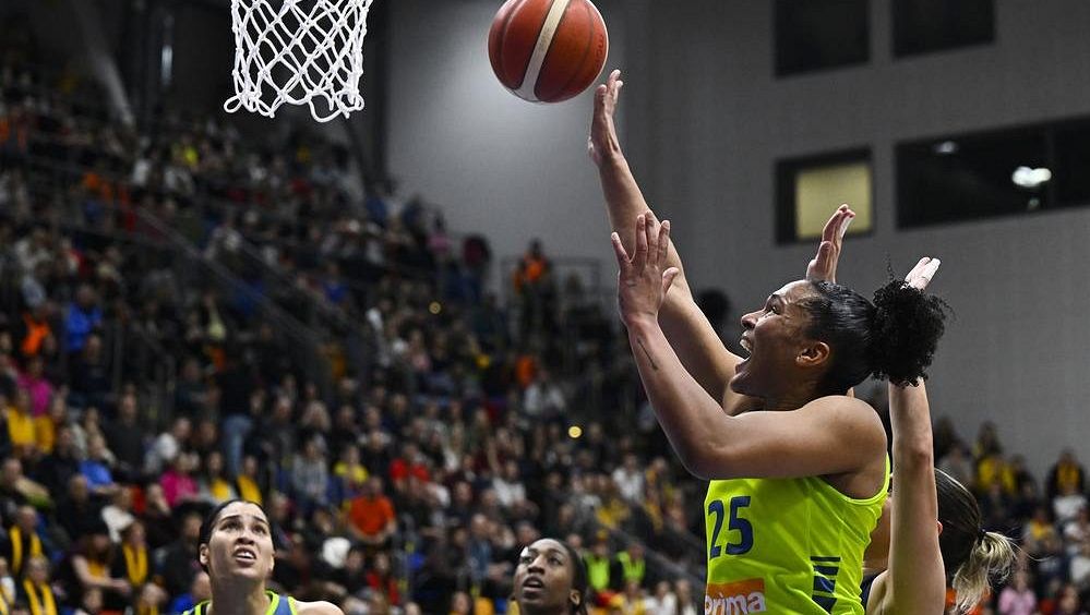 Basketbalistky USK opustí Thomasová, trenérka Hejková i Jonesová zůstávají