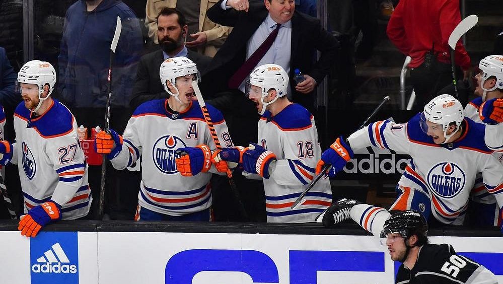 Kanadský večer nezkazil ani kiks gólmana Oilers. V Torontu chtějí za soupeře Floridu