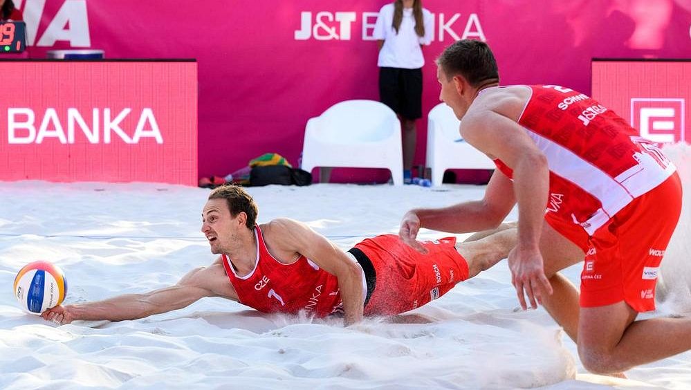 Perušič po zranění znovu hraje, se Schweinerem v Berlíně prohráli semifinále