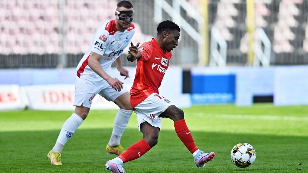 Kováč odvolanou penaltu příliš neřešil. Víc mě štve darovaný gól, tvrdil pardubický kouč po prohře v Brně
