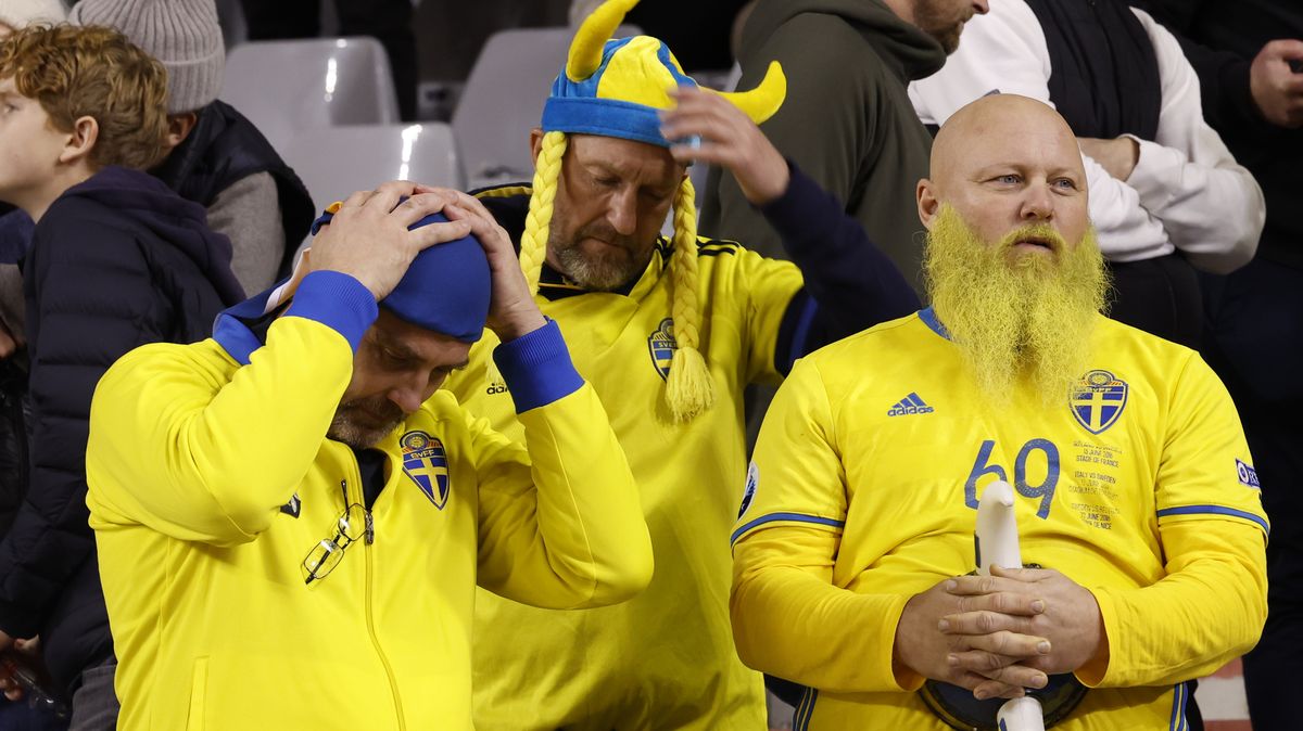 Kam jsme se to dostali? naříká zdrcený kouč Švédů po tragédii. Terorista křičel Alláhu akbar a zabíjel fanoušky