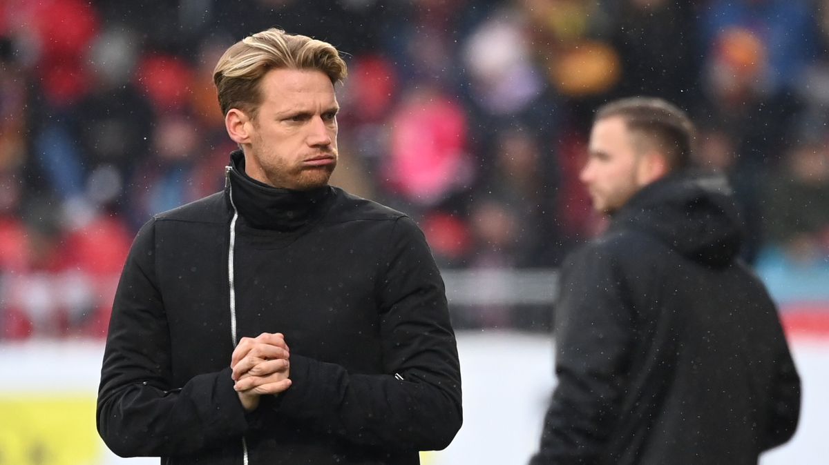 Skvělý motivátor Kováč! Umí na hráče přenést sebevědomí, chválí kouče Pardubic bývalý sparťan