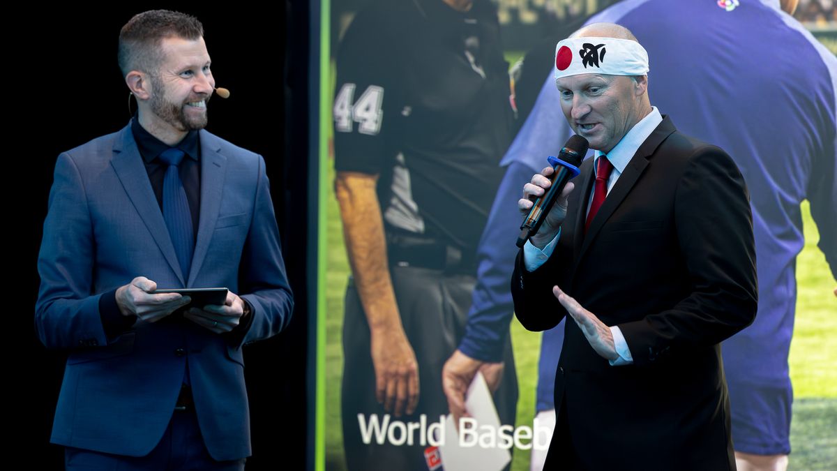 Úžasný baseballový rok, Chadim by se svěřil do rukou Harrelsonovi