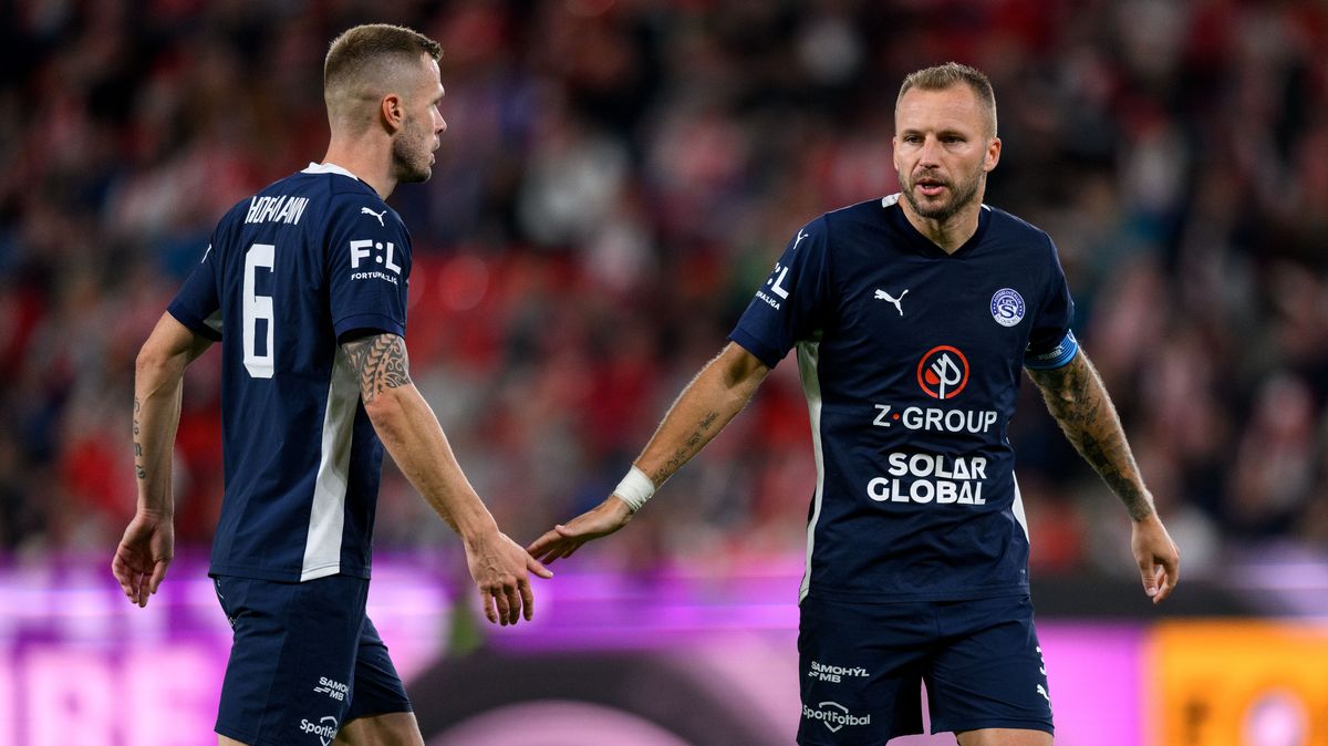 Faul před gólem Slavie? Kadlec se zlobí, Slovácko ale lituje jiné chyby