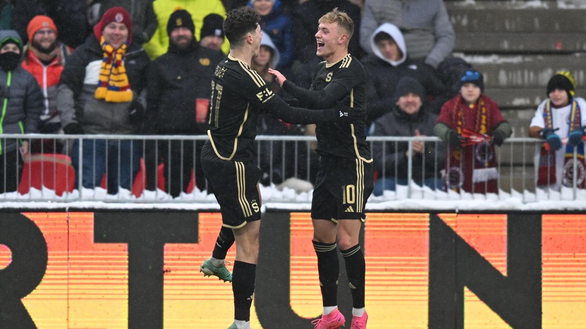 Spasitel Krejčí zase úřadoval. Světová extratřída, smekl Kováč
