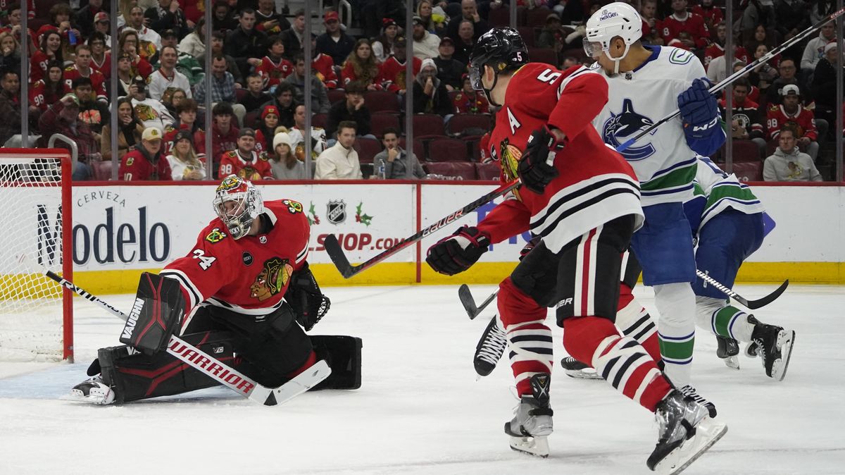 Česká bitva v NHL mezi Hronkem a Mrázkem vyzněla lépe pro beka, ten navíc zapsal asistenci