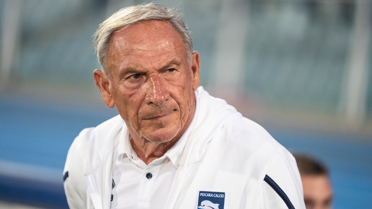 Fotbalový trenér Zeman je v Pescaře hospitalizován kvůli mírné mozkové příhodě