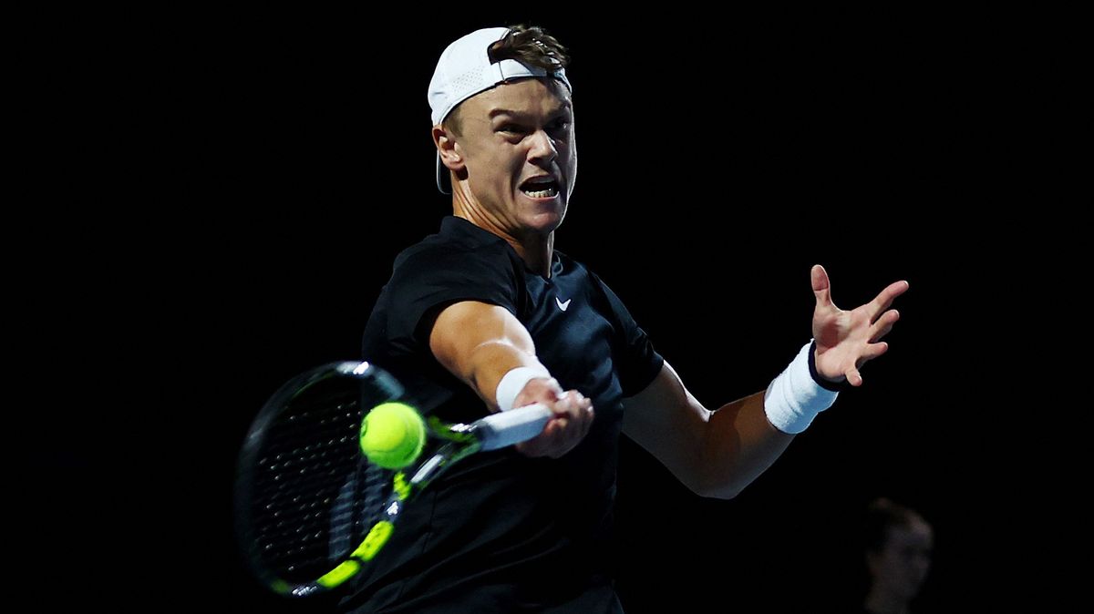 Becker nestačí. Runeho bude trénovat i bývalý Federerův kouč