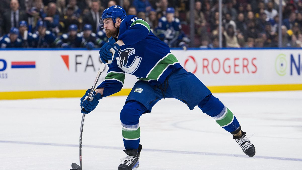Vancouver padl v Minnesotě, Hronek nebodoval